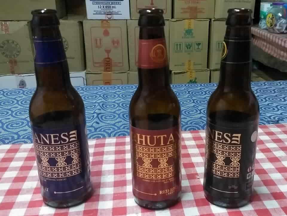 Algumas das cervejas que estão a ser engarrafadas